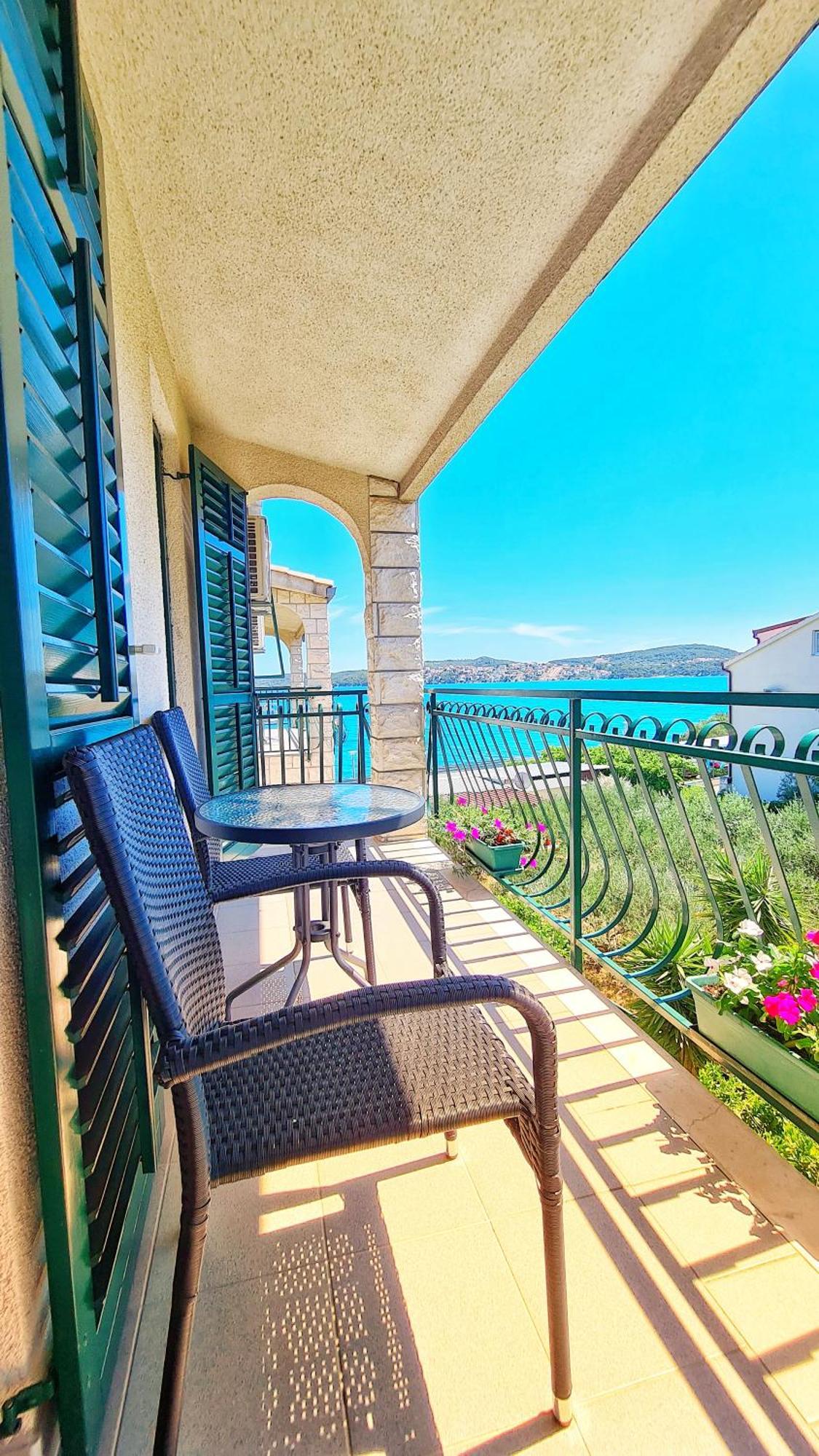Apartments G Τρογκίρ Δωμάτιο φωτογραφία