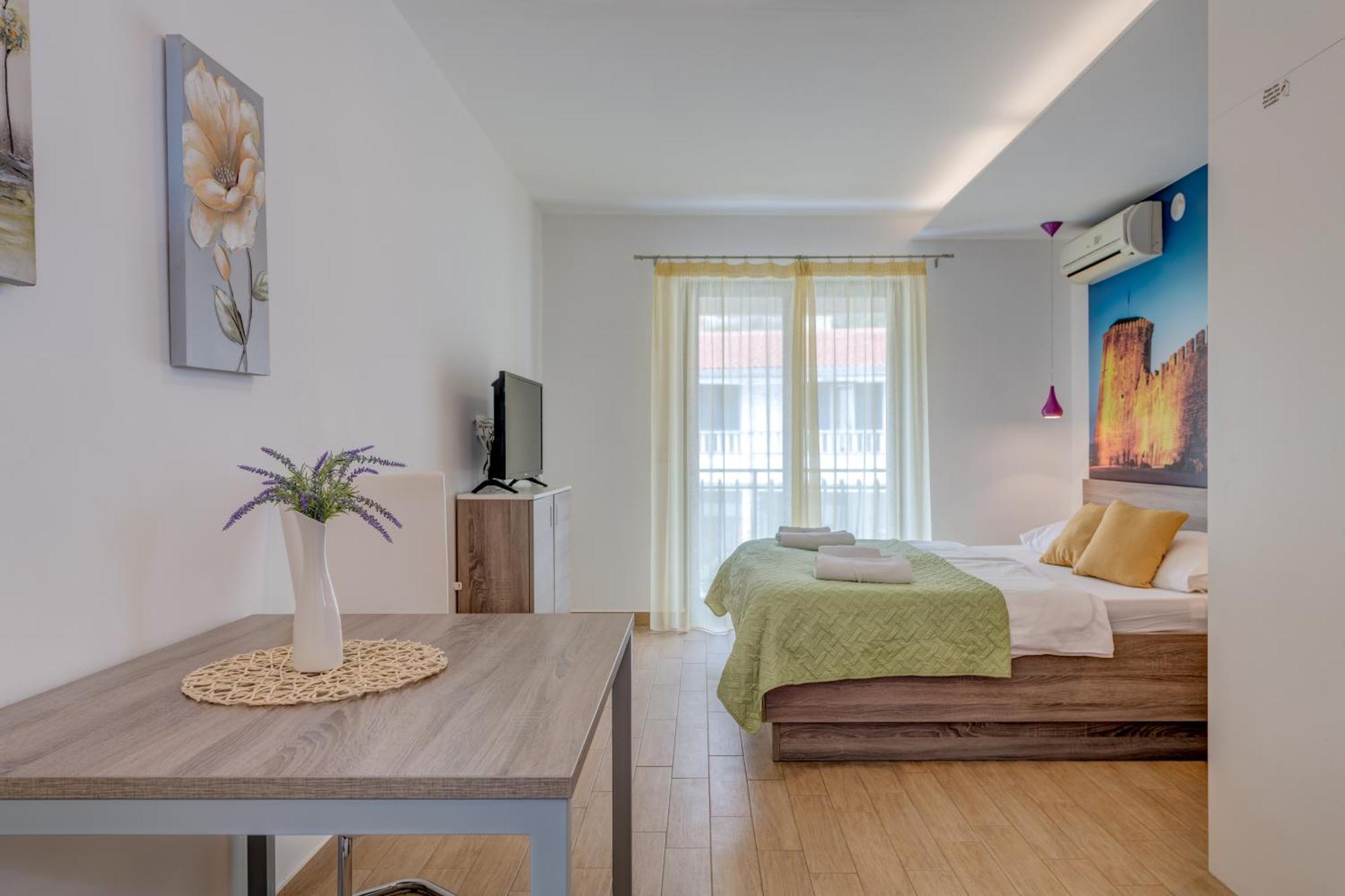 Apartments G Τρογκίρ Δωμάτιο φωτογραφία