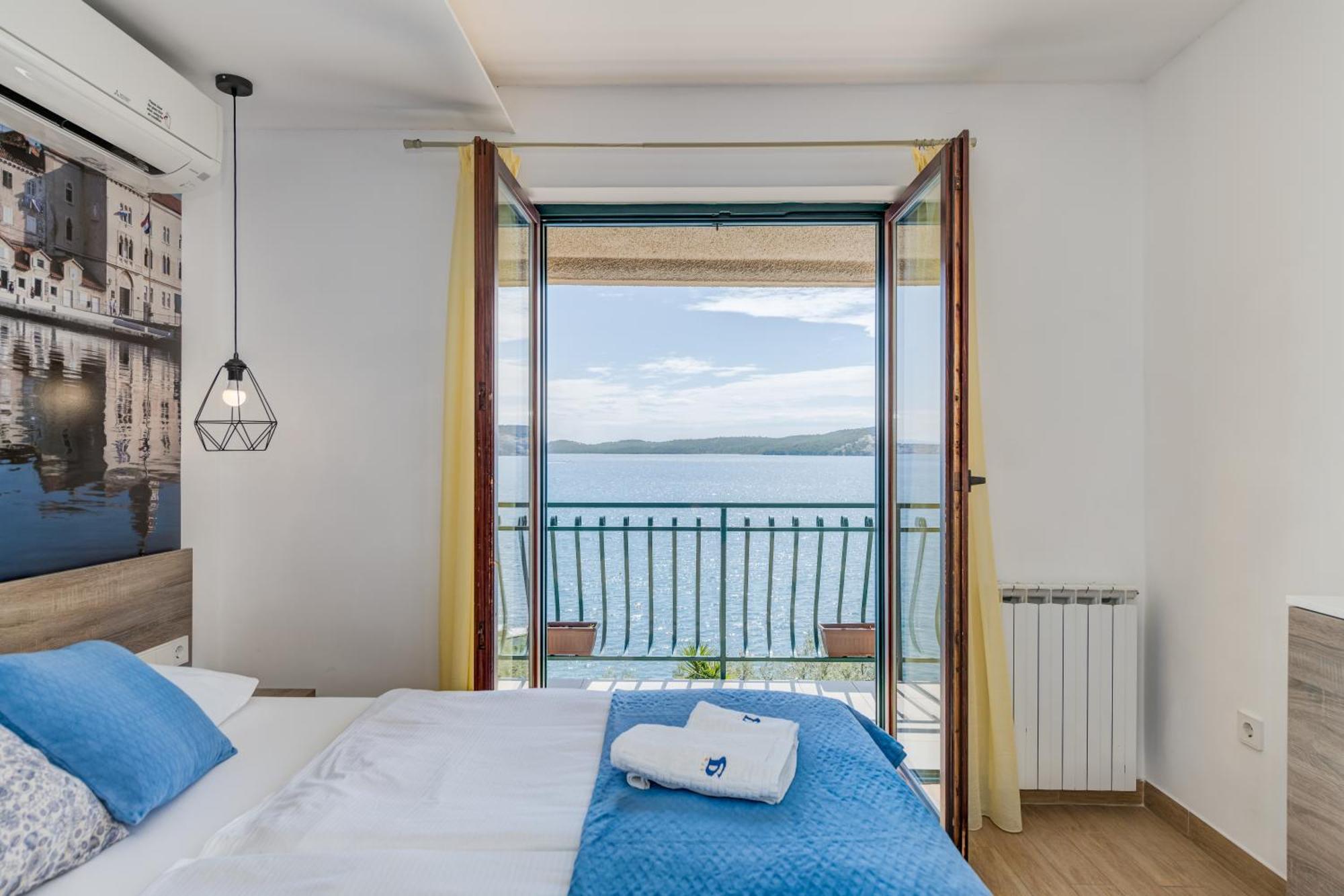 Apartments G Τρογκίρ Δωμάτιο φωτογραφία