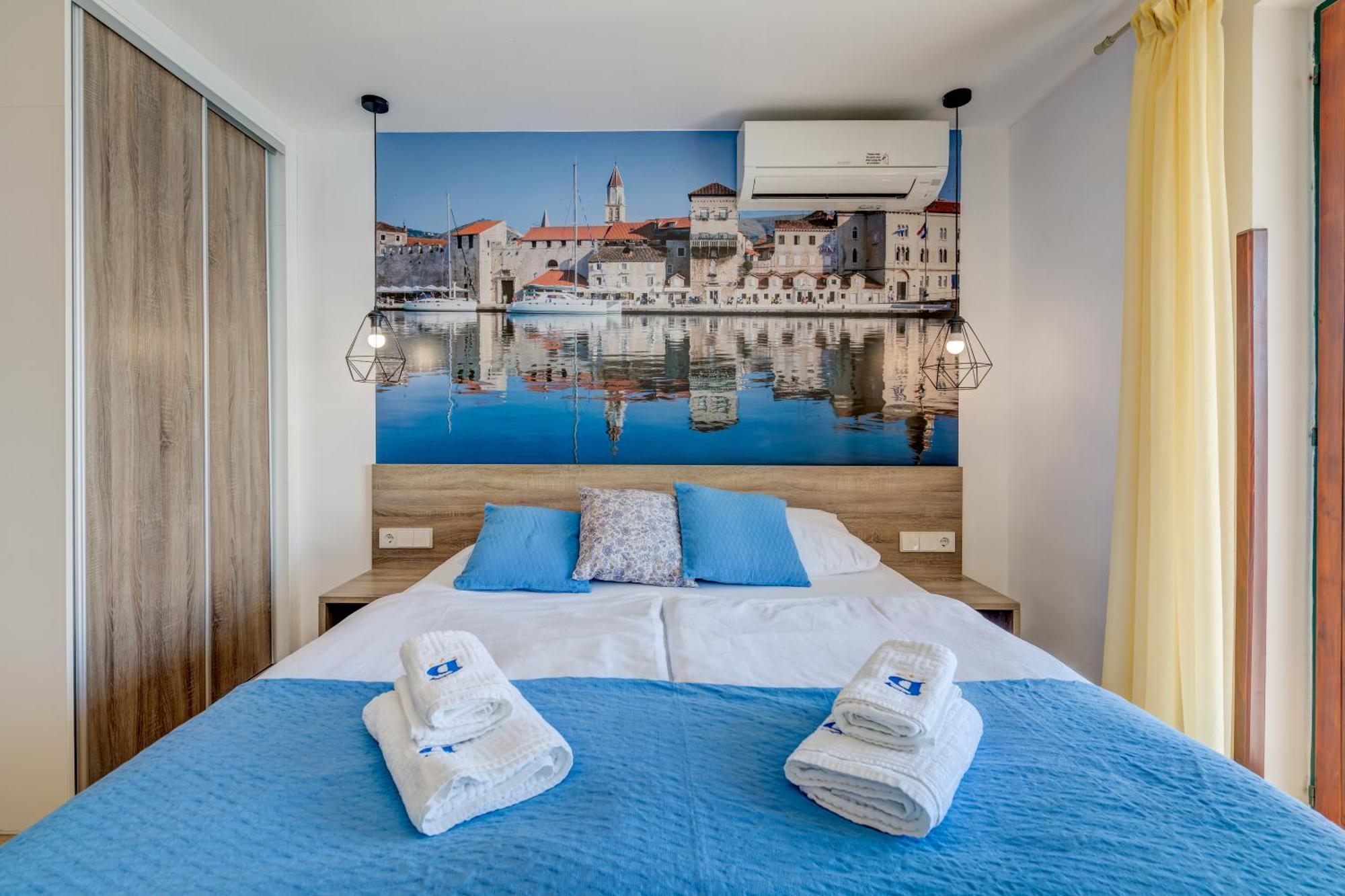 Apartments G Τρογκίρ Δωμάτιο φωτογραφία