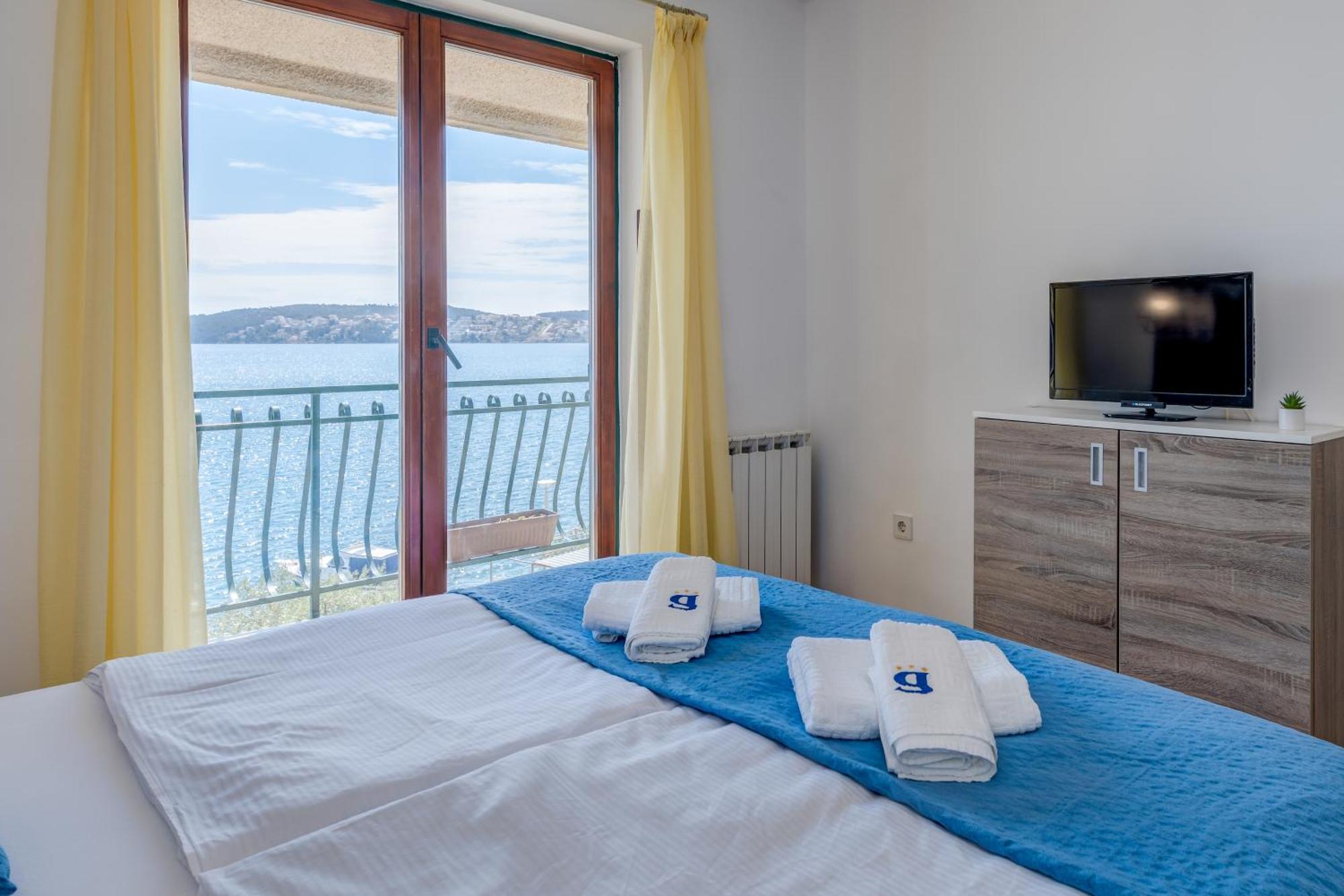 Apartments G Τρογκίρ Δωμάτιο φωτογραφία